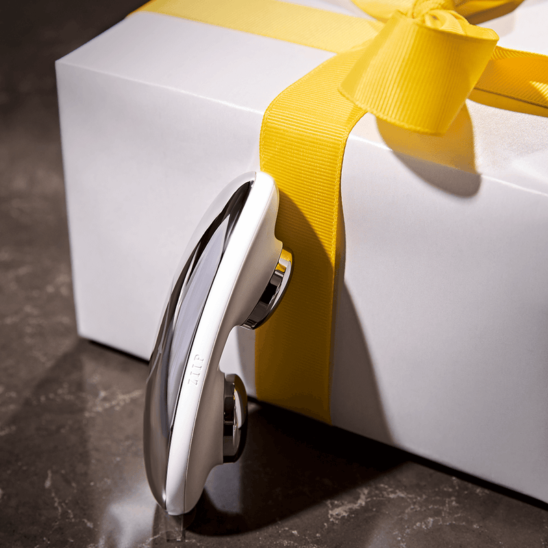 Microcurrent Facial Device | ZIIP HALO Microcurrent Facial Device | ZIIP HALO